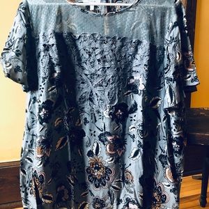 Floral top with lace neck